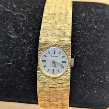 Vintage gold toned Accurist 21