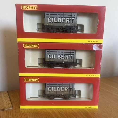 Hornby coke wagons - hornby,