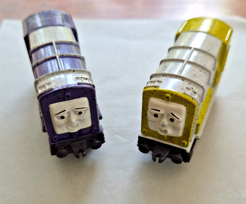 Ertl thomas the tank engine - thomas,