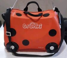 Trunki 0092-GB01-1/ 10102  18L Harley The Ladybug Ride-on Kids Suitcase - Red