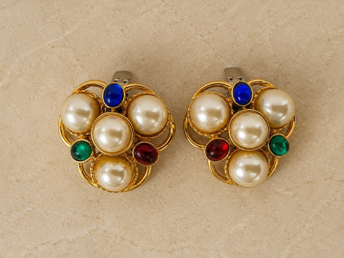 Vintage women gold tone - gold, faux