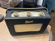 Roberts R200 Vintage Transistor Radio Green