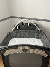 Graco Classic Electra Travel Cot, with baby change station, Music box, Used