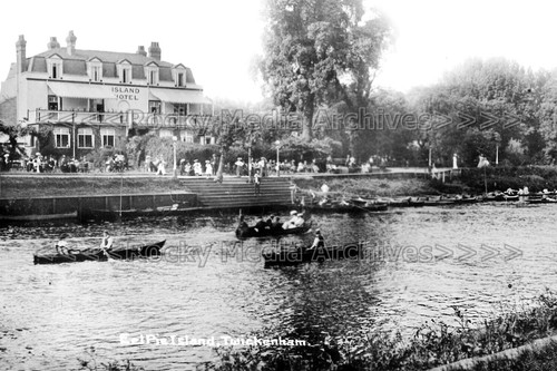 Ccx eel pie island hotel - eel,