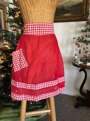 1940 red checkered - red,