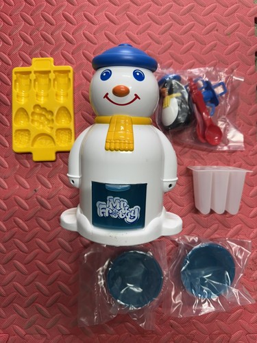 Frosty crunchy ice maker - mr,