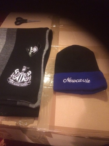 Newcastle united scarf - , and