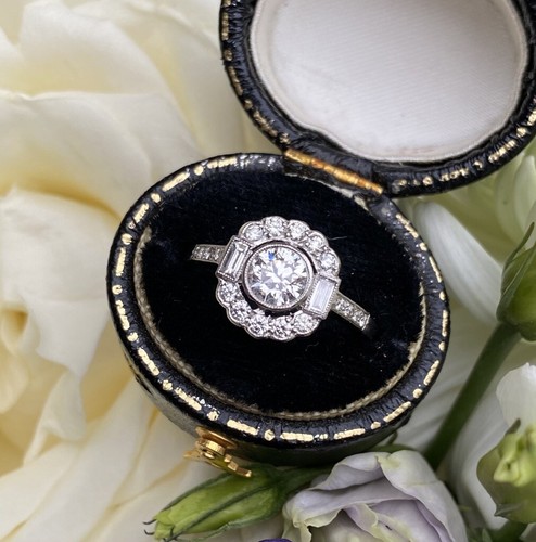 Pretty diamond daisy cluster - pretty,