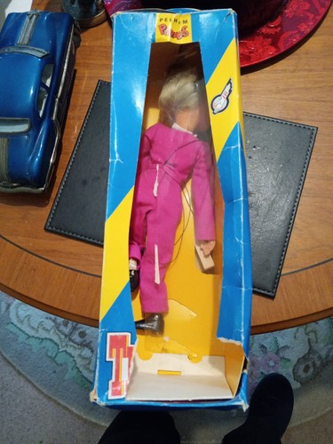 Pelham puppet ultra rare - ultra,