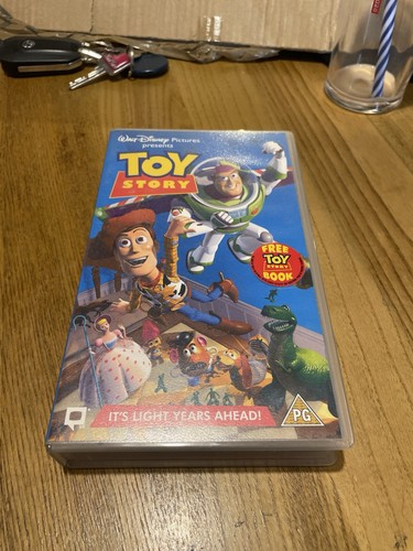 Toy story vhs video tape - story, walt