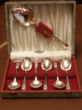 7 Piece Box HAMPTON COURT