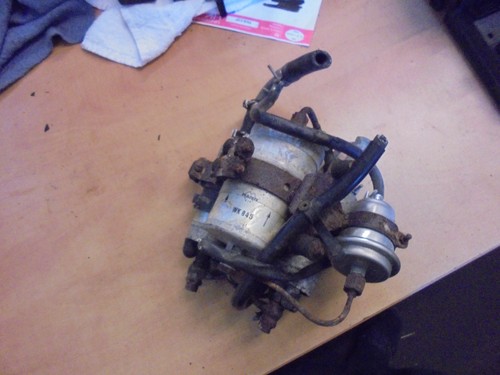 Mercedes benz w124 - fuel, pump