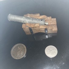 Vintage ARTILLERY GUN TOY