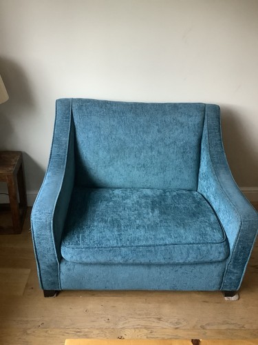 Dfs love seat sofa - love,