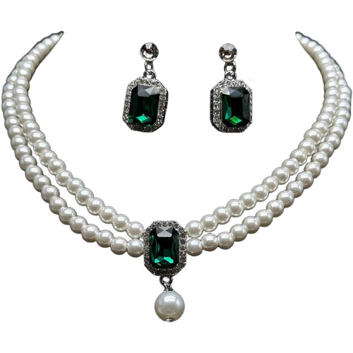 Emerald green korean - emerald, vintage