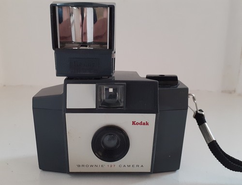 Kodak brownie 127 vintage - brownie,