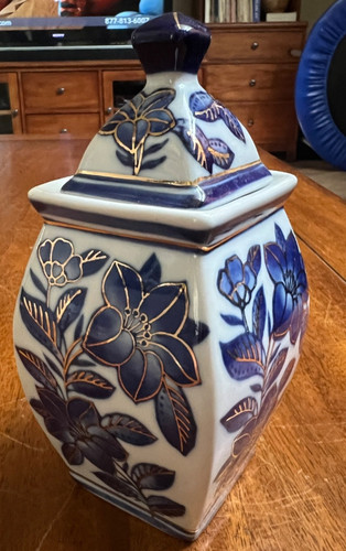 Chinoiserie white porcelain - white,
