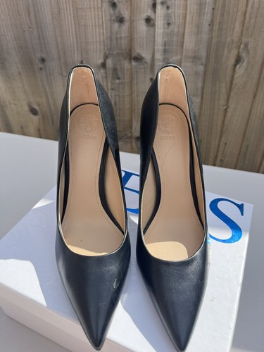 Guess black pointed toe court - black,