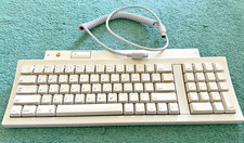 Vintage Apple Keyboard II