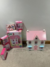 ELC  Rosebud Country Wooden