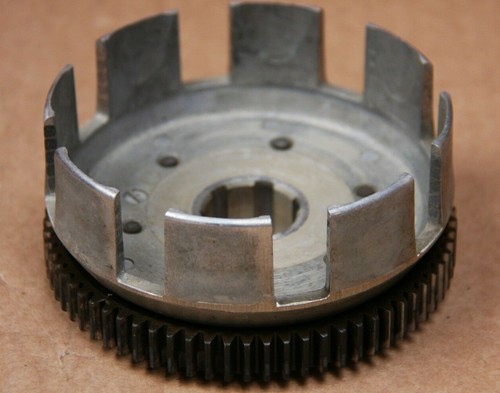 Outer clutch bell 22100399000 - outer,