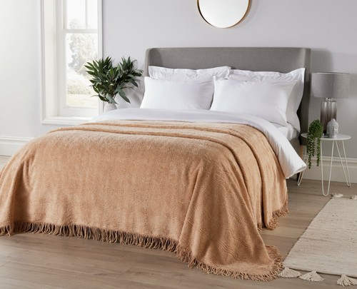Diana cowpe geneva candlewick - diana,