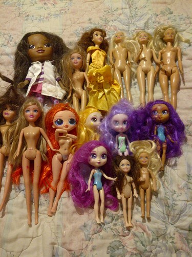 15x dolls including - 15x,