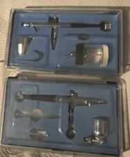 2 x Airbrushes Spray Gun - Paint Airbrush Sets