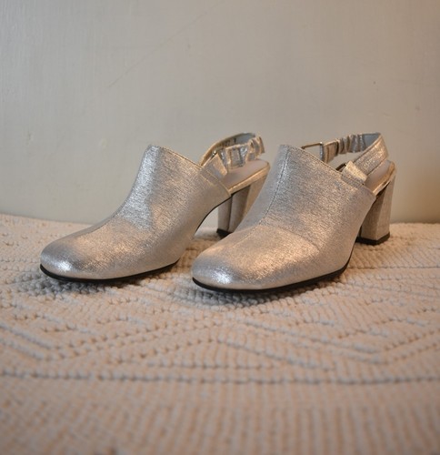 Vintage 1960s 70s montgomery - /,