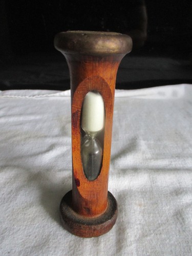 Vintage wooden mill - bobbin, egg