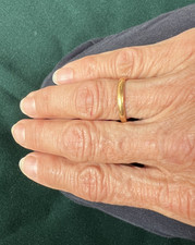 Antique 1934 22ct solid gold wedding band H.G&S, Chester. size N, 3.3g