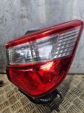 TOYOTA YARIS BRAKE LAMP REAR RIGHT BODY LIGHT REAR 1.5L PET AUTO HATCHBACK 2017
