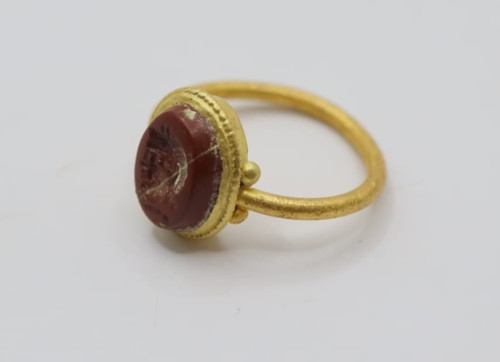 Roman gold ring - roman, with