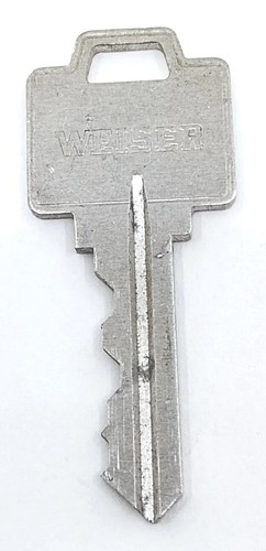 Vintage key weiser e41522 - key,