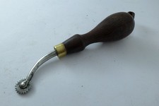 Vintique, C.S Osborne Stitch