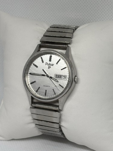 Vintage pulsar quartz day - vintage,