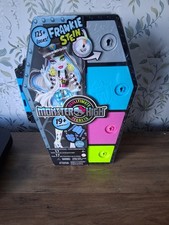 Monster High Doll Frankie Stein Skulltimate secrets 19 surpries over 125 looks n