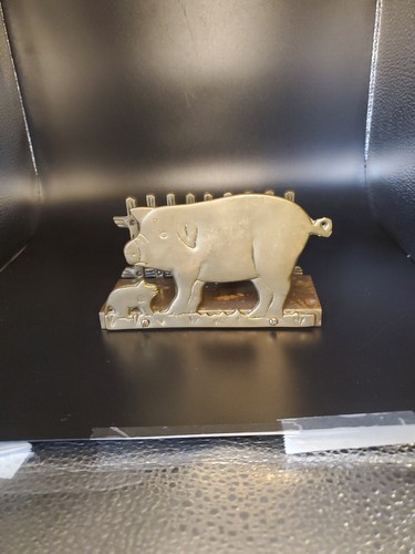 Vintage brass farm pig - brass,