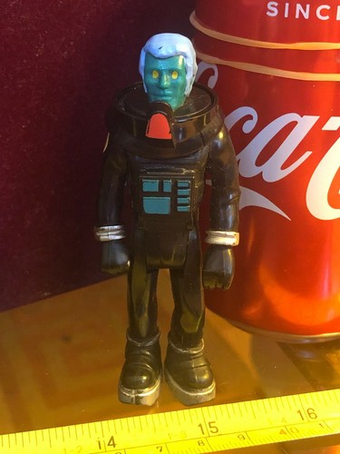 Space alien astronaut - alien,