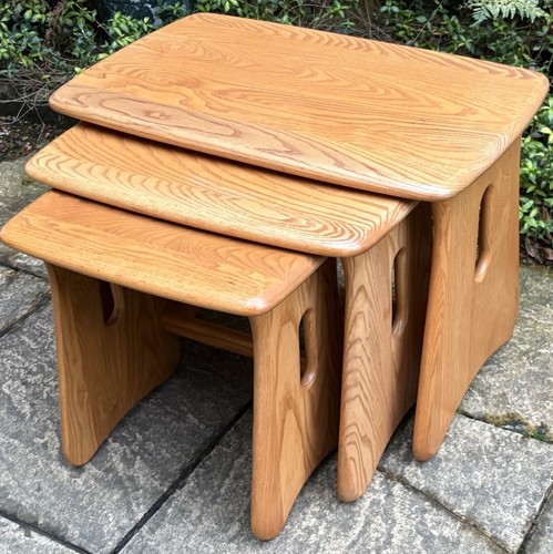 Stunning set modern ercol - modern,
