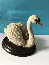 Country Artists CA505  - Swan