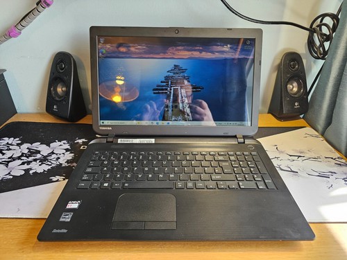 Toshiba satellite - toshiba,