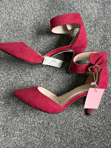 Red herring shoes - red,