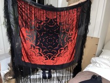 Vintage antique piano - , shawl