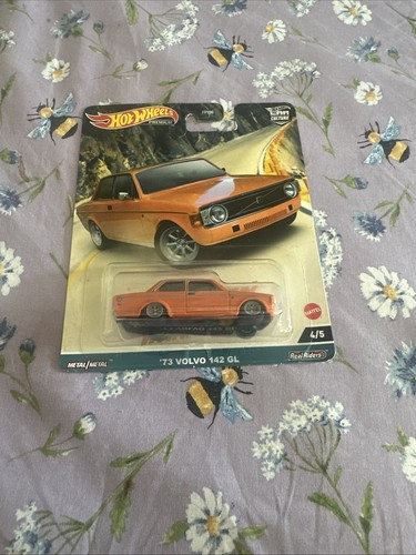 Hot wheels premium volvo - wheels,
