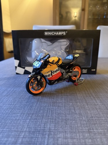 Minichamps valentino rossi - minichamps,
