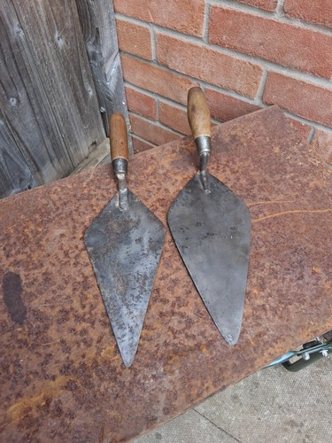 Builders bricklayers - 2x, 10"
