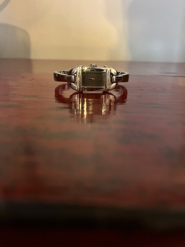 Gucci womens bracelet watch