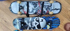 2 x skateboard