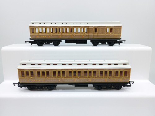 Hornby lner teak clerestory - lner,